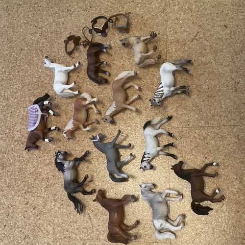 Schleich pferde reiterhof - pferde,